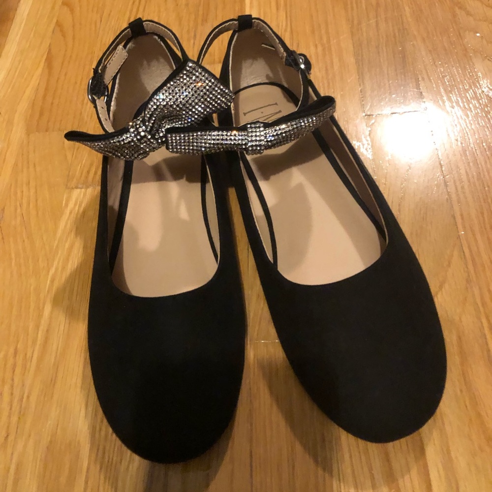 INC girl shoes Sz 3